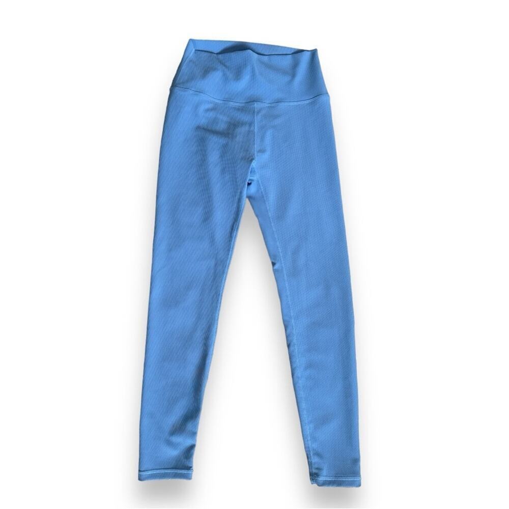 Wilo - Athletic Base Ribbed 7/8 Legging in Powder Blue NWT